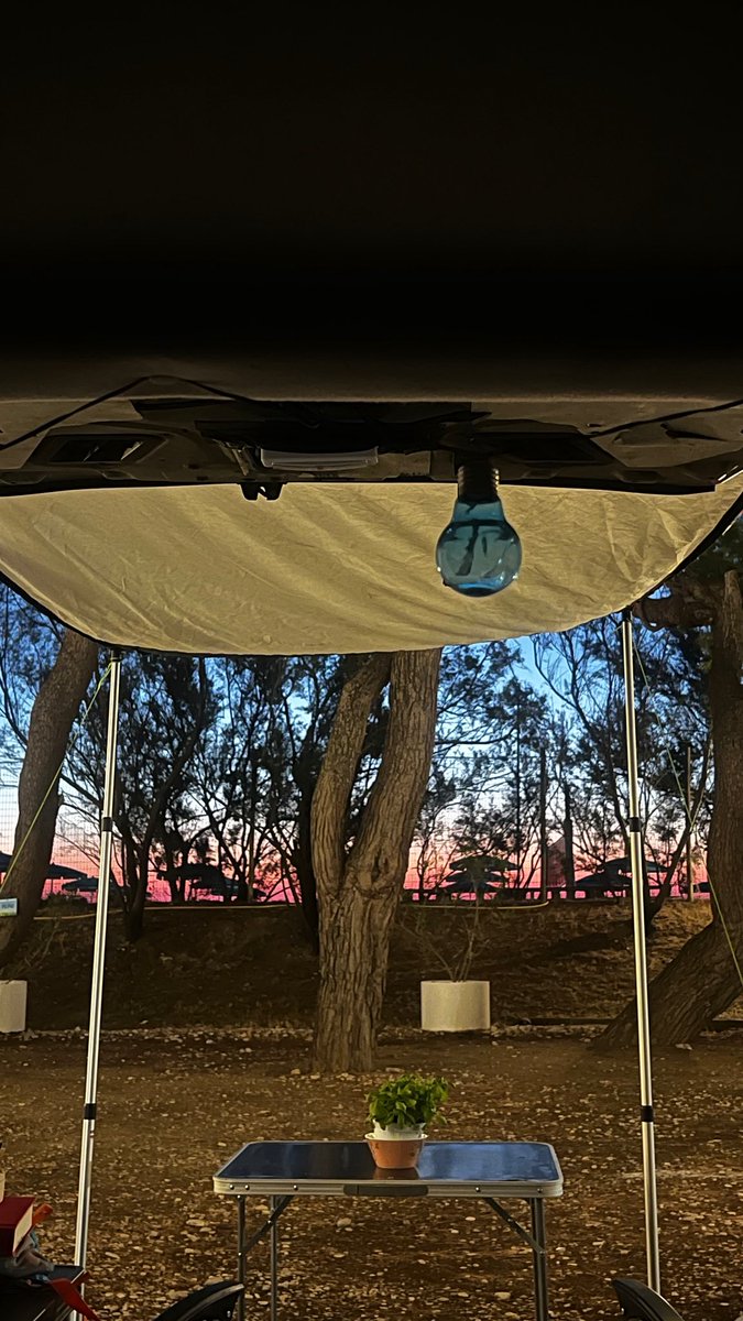 We’ve hit pause on the road trip 🛻☀️ Staying an extra 24hrs before heading north through 🇸🇮🇦🇹🇨🇿 to cover the Pink Open Canopy Planting 🌸🪂 for @SunpathProducts.

Right now? Slow coffee, easy mornings ☕💤 #VanLife #SkyLife #SunpathOnTheRoad