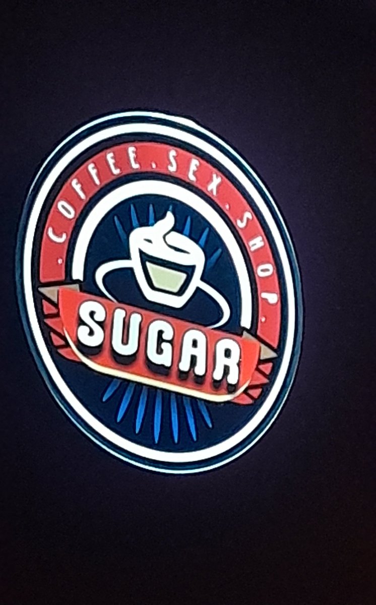 Esta noche <a href="/SugarCoffeeSex/">SUGAR</a>