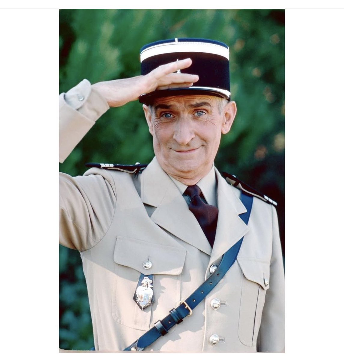 FansdeFunes's tweet image. Il y a 111 ans, le 31 juillet 1914, naissait Louis de Funès. Avec plus de 140 films à son actif, il a réuni 270 millions de spectateurs au cinéma, et captivé plus de 400 millions de téléspectateurs.
À Louis de Funès, respect et gratitude.
Pensées sincères et émues 🩵