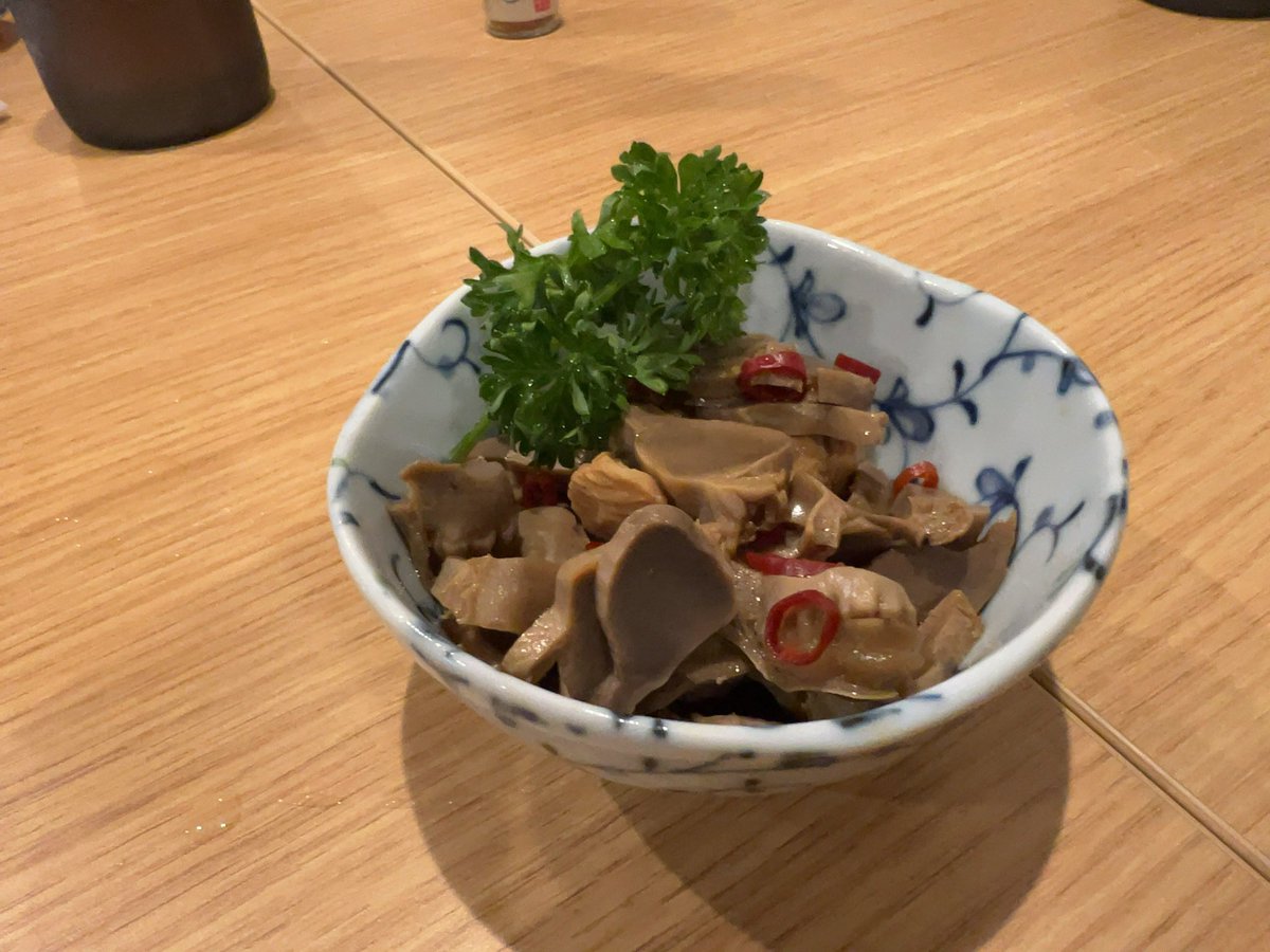 inte2's tweet image. 復活した鳥房に初日に行けた。

まさかのレジマターで混乱してたw