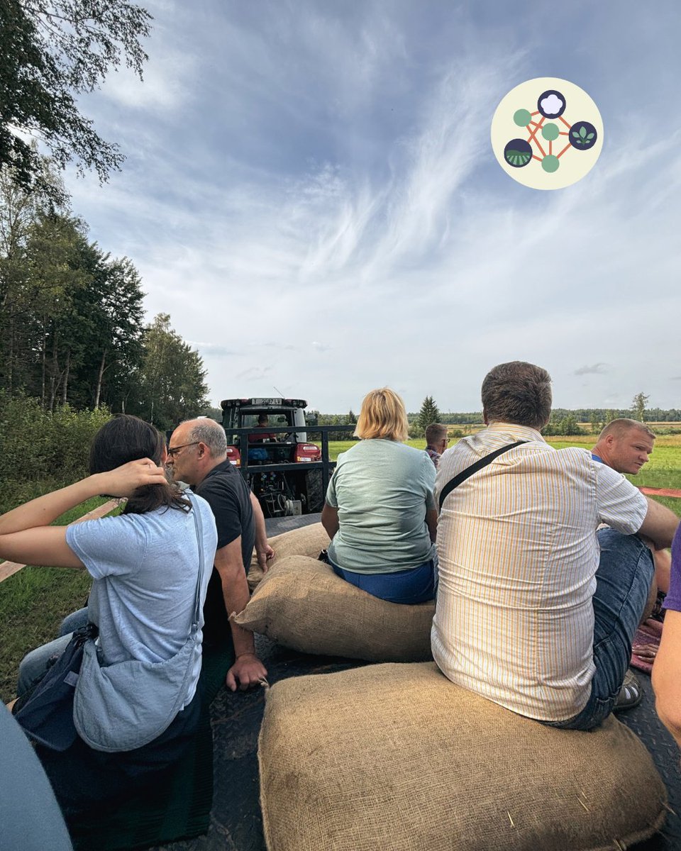 OrgClimateNET's tweet image. 🌿 Day 2 of #OrganicClimateNET in Latvia! We visited SIA LIZAGRO — an organic farm with 70 cattle, all fed on homegrown grain &amp;amp; fodder. A shining example of climate farming &amp;amp; animal care. 🌱🐄

🔗 organicclimatenet.eu

#ClimateAction #Latvia #LIZAGRO