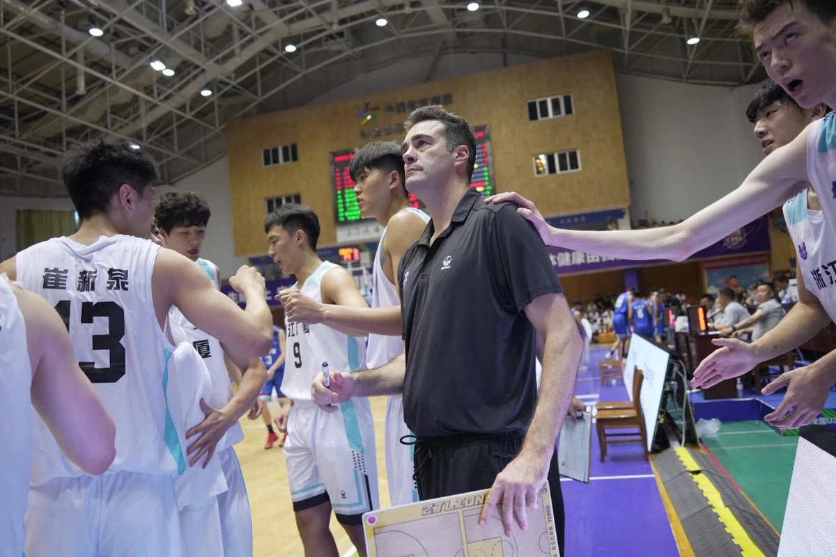 CoachOYebra's tweet image. 2025 CBA U21 1st stage, at Sanmenxia (Henan). 
Winning isn't a sprint, it's a marathon of steps. 
It's about waking up every day, obsessed with improvement. The journey is where you learn to love the process as much as the result. 
Because greatness is earned one step at a time.