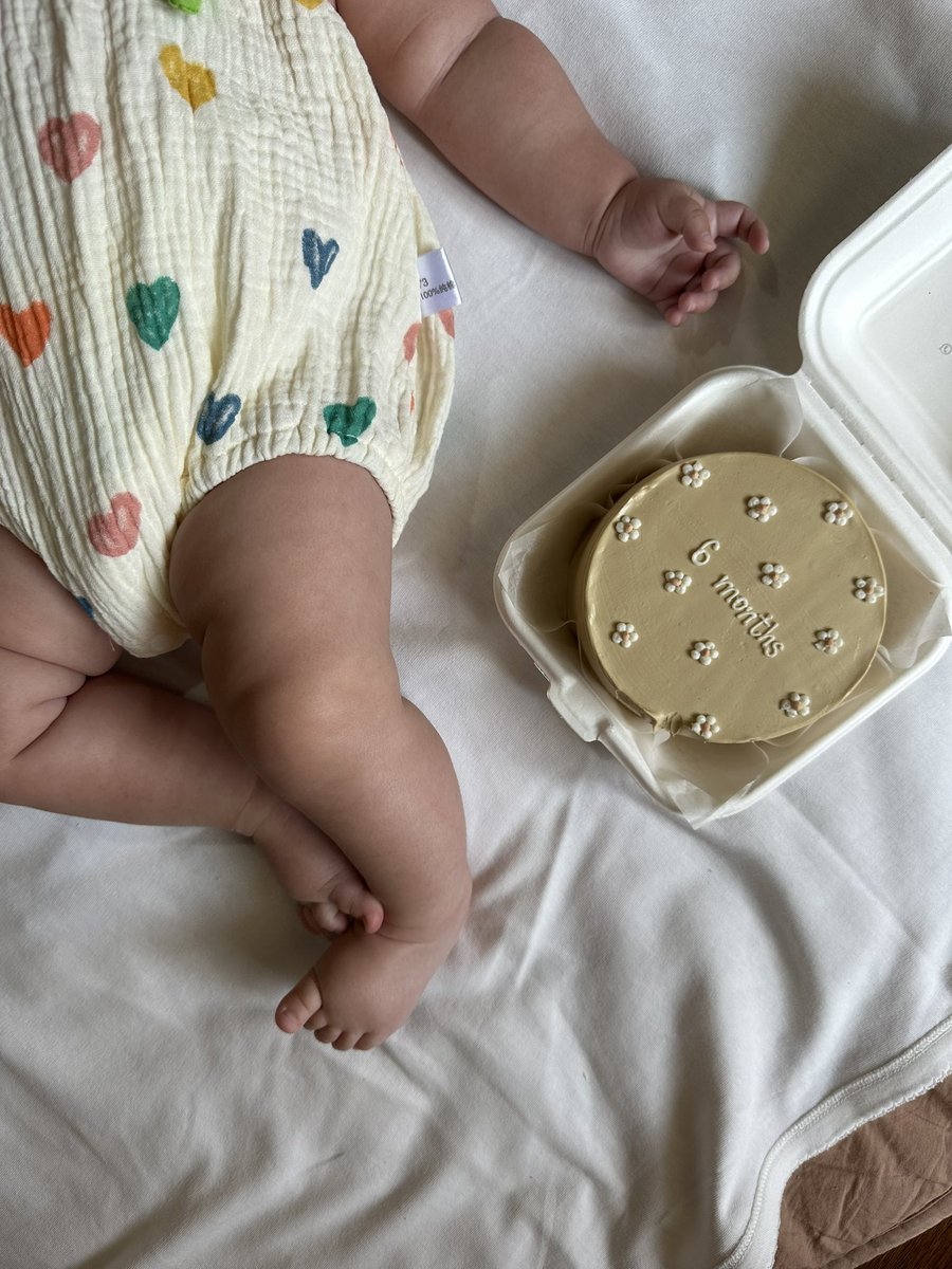 моя душа 🤍 будь счастлива, здорова самая красивая девочка на свете 🙏🏻🫶🏻 
<a href="/zvrvki/">𐰕𐰊𐰺𐰊𐰚𐰄</a>