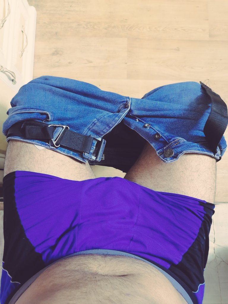 منو يجي يرضع وخلص بحلكه 👄👄