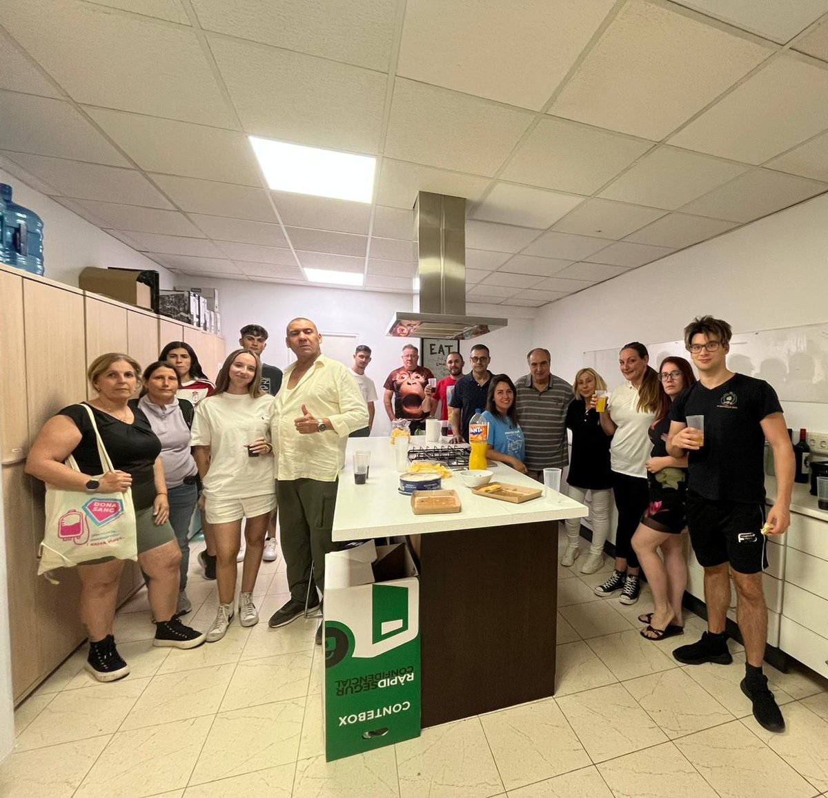 🎓 ¡Finalizamos una nueva edición del Certificado de Profesionalidad de Vigilante de Seguridad!

Enhorabuena a quienes completaron su formación y están listos para dar el siguiente paso en su carrera 👏

Gracias por confiar en nosotros. ¡Muchos éxitos!

#FormamosProfesionales