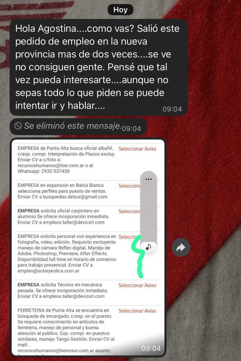en una clase cambié el hdmi del proyector y funcionó
mi profesora un mes después: