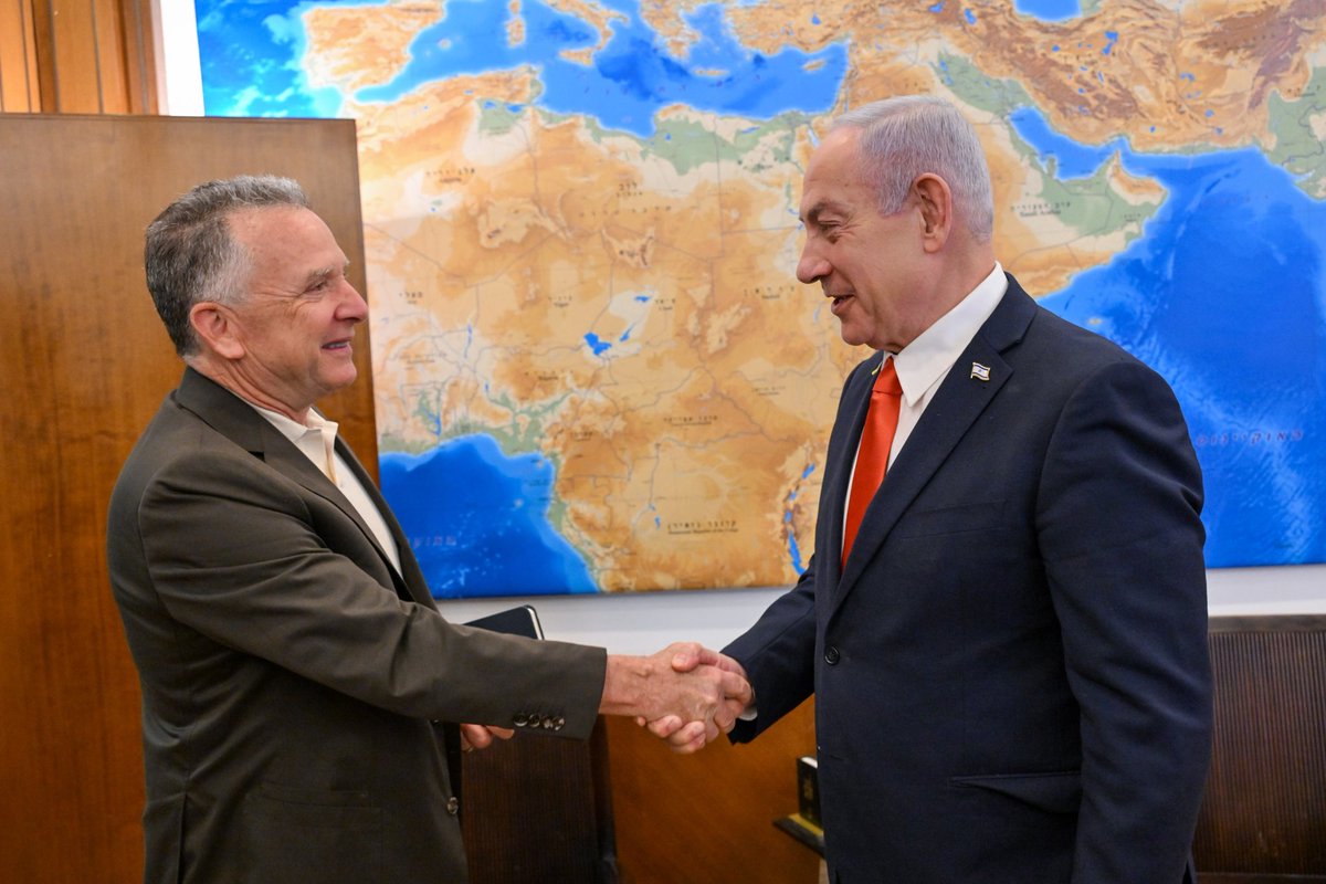 نخست وزیر نتانیاهو هم اکنون در حال ملاقات با استیو ویتکاف فرستاده ویژه پرزیدنت ترامپ است.