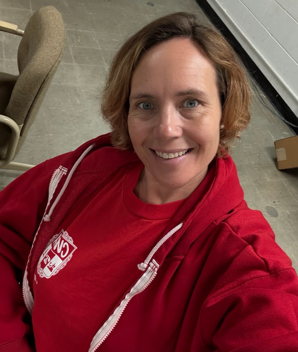 On Thursday we #WearCWARed! Thank you Lori Haskins of Local 4032. Send us your #SolidarityThursday pics so we can show off the strength and unity of our CWA family. #CWAStrong