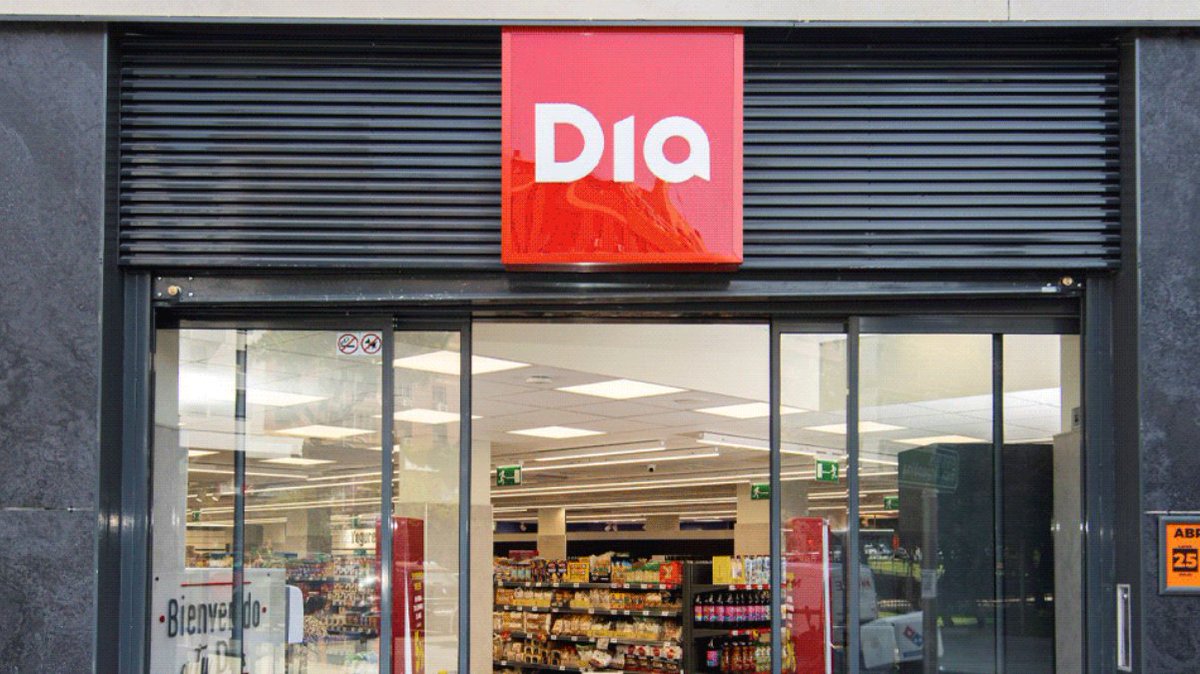 📈 DIA recupera el beneficio siete años después por su negocio en España

El Grupo de supermercados DIA ha logrado un beneficio neto de 37,8 M€ en el primer semestre, dejando atrás una etapa de pérdidas iniciada en 2017. La compañía atribuye esta mejora al:

✅ Sólido desempeño