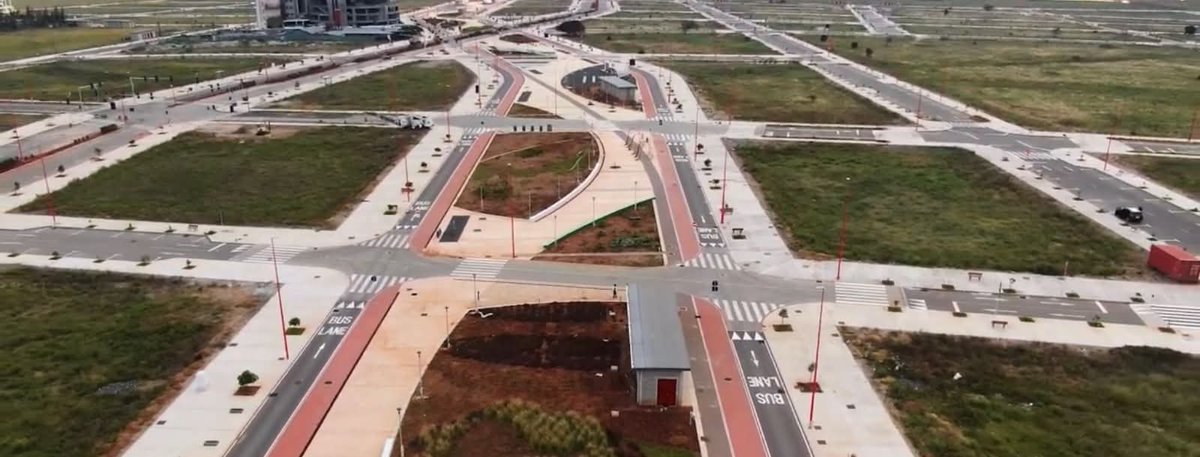 Why invest in Konza???
Konza talked about hosting Kenya's Special Economic Zone Authority board to accelerate its development into a fully operational Special Economic Zone, reinforcing Kenya's ambition to be a competitive knowledge based economy.
#innovation2025
<a href="/konzatech/">Konza Technopolis Development Authority</a>