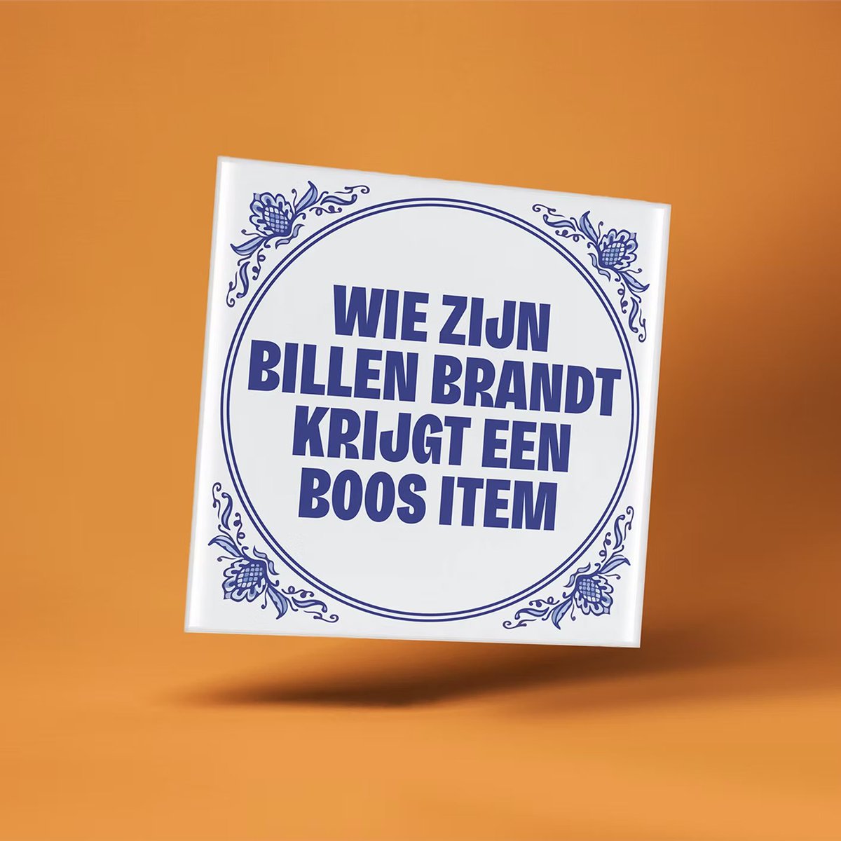MetBabett's tweet image. 🔥 Liegen? Manipuleren? Je stagiair onderbetalen? “Wie zijn billen brandt, krijgt een BOOS-item”, dit tegeltje komt harder binnen dan Tim met z’n microfoon. @debroervanroos #Nieuwespreekwoorden