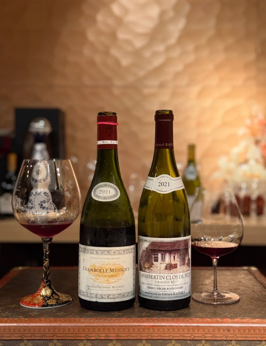 Edcinleysxa's tweet image. 東京に帰って最初の食事です!