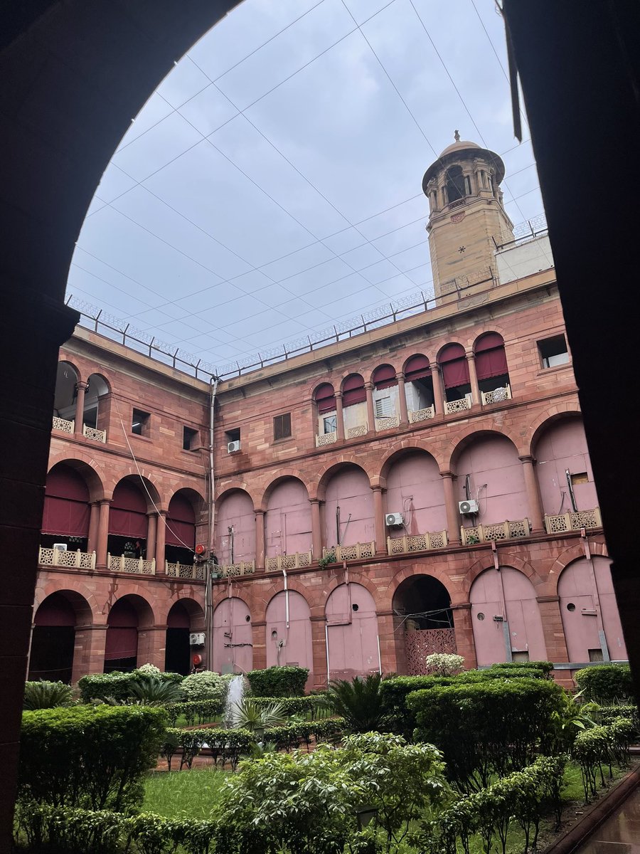 The last of the offices in MHA moved out of North Block today.
This building has been administrative seat of power since the British days, now to be turned into a museum.