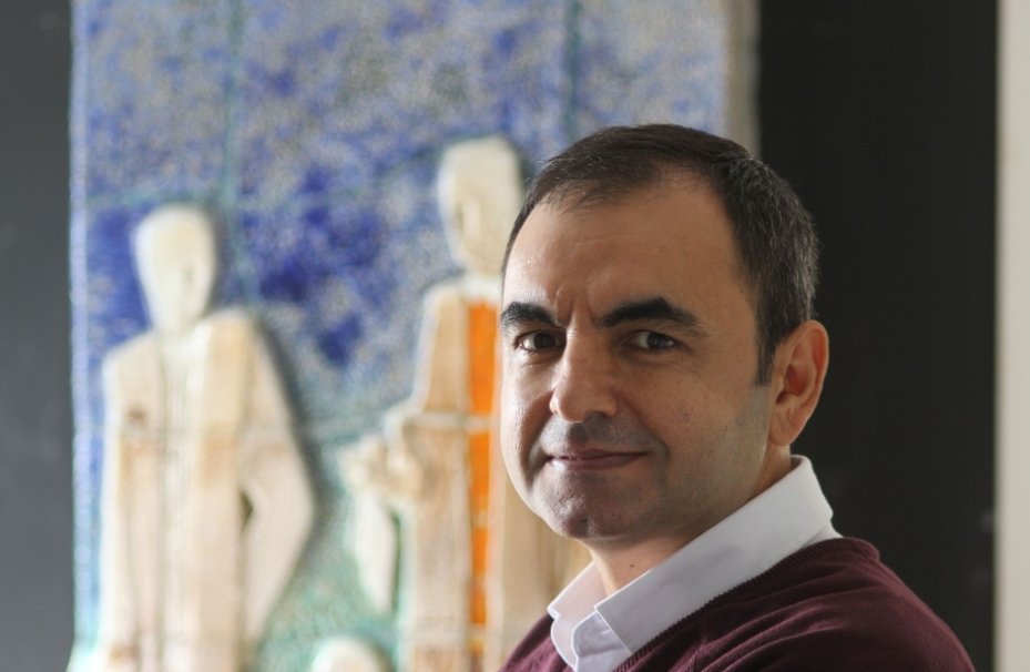 📌Gazeteci Ercüment Akdeniz'in tutukluluk halinin devamına karar verildi 

Tutuklu gazeteci Ercüment Akdeniz’in “örgüt üyeliği” suçlamasıyla yargılandığı davanın ilk duruşması bugün İstanbul 26. Ağır Ceza Mahkemesinde görüldü.

Mahkeme Akdeniz’in tutukluluk halinin devamına karar