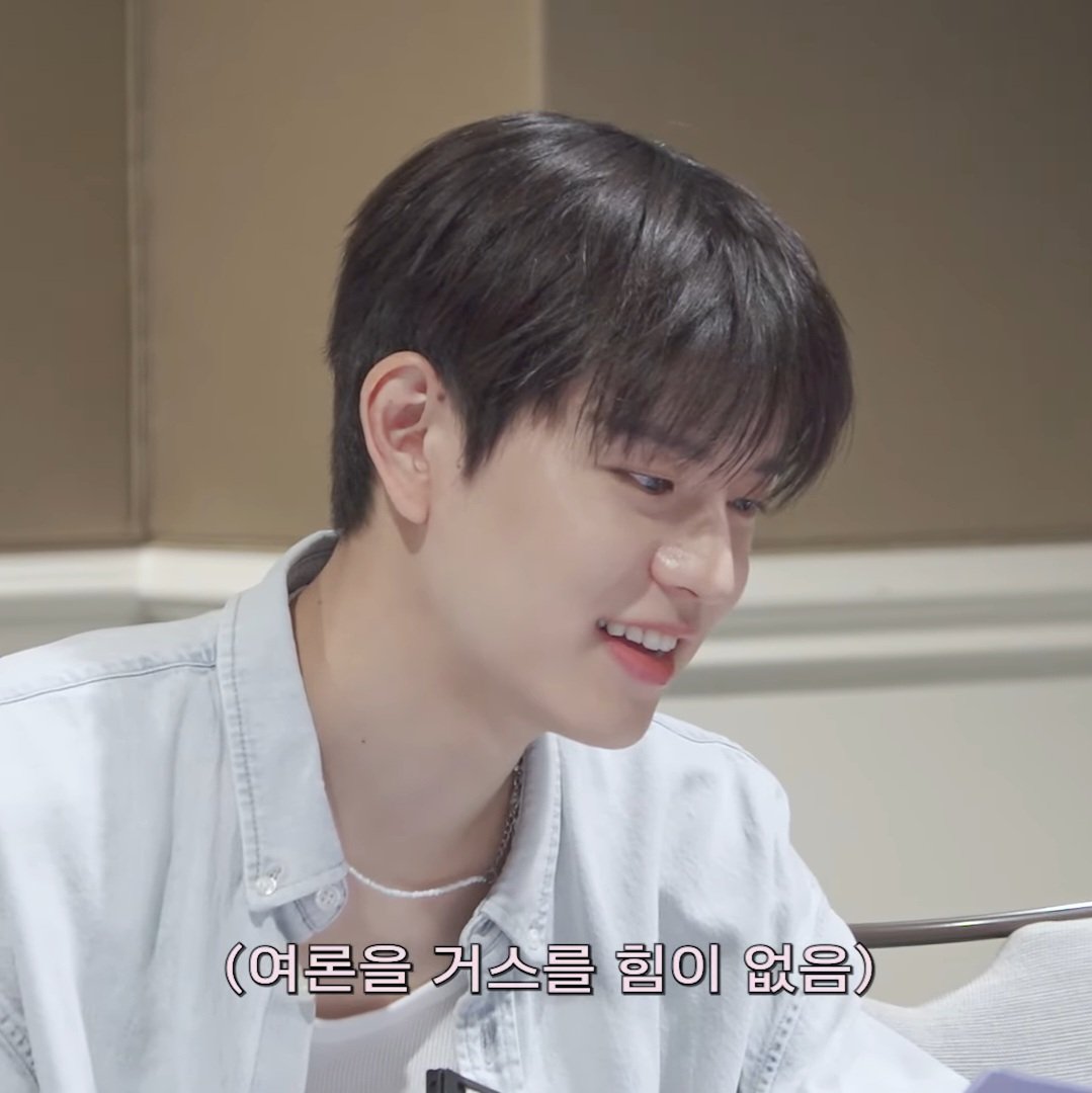 so fine without even trying 🫶🏻