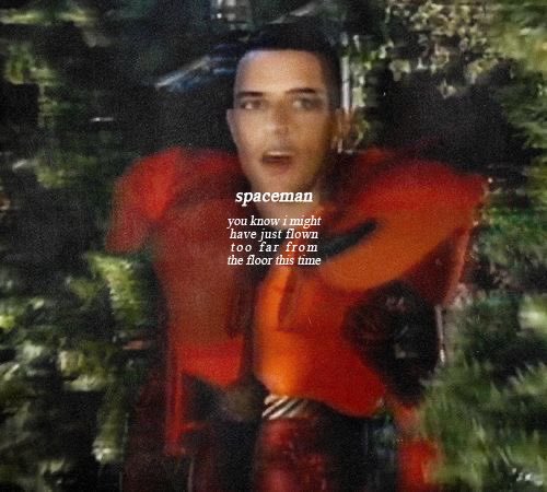Brandon Flowers daily tweet media