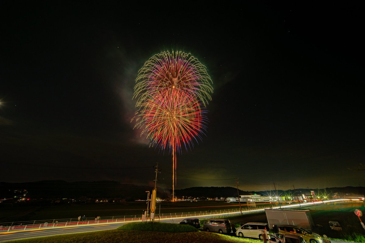 mnr24409090's tweet image. 2025.07.31 陽夫多神社祇園祭 宵宮奉納花火大会
7月の終わりは恒例の自宅から1番近い大玉が見れる現場でしたm(_ _)m。
#陽夫多神社
#花火
#14mm
#脇坂火薬
#三重県