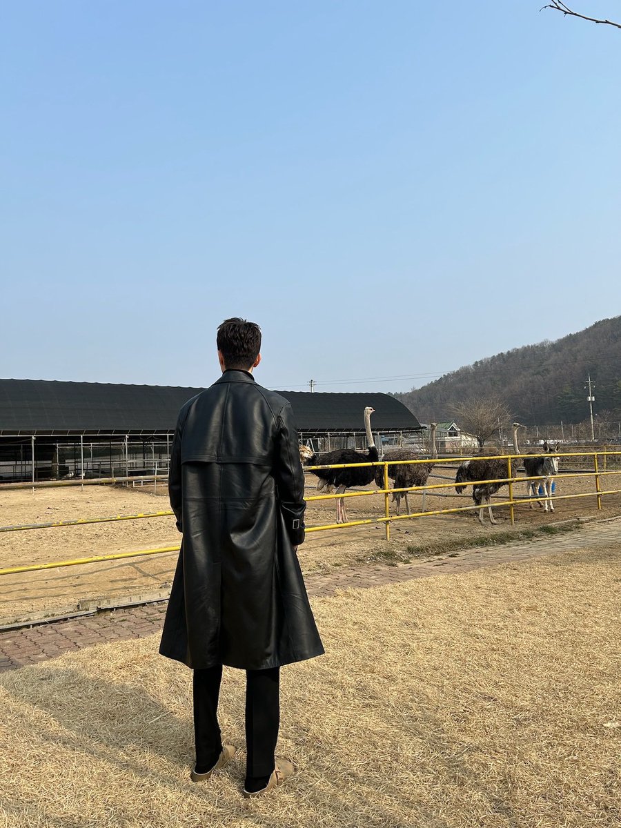 Idek why would he be there but it’s always seokcheol and his black leather jackets/coats against the world