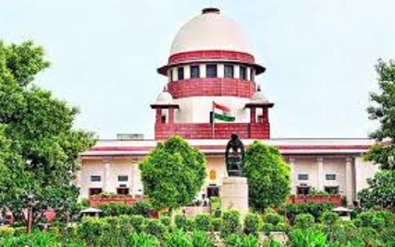 PostNirpakh's tweet image. Supreme Court said- sudden braking on the highway is negligence: even if it is a personal emergency; it is the driver&apos;s responsibility to give signal to the vehicles behind on the road

#SupremeCourt #HighwayRules  #DriverResponsibility