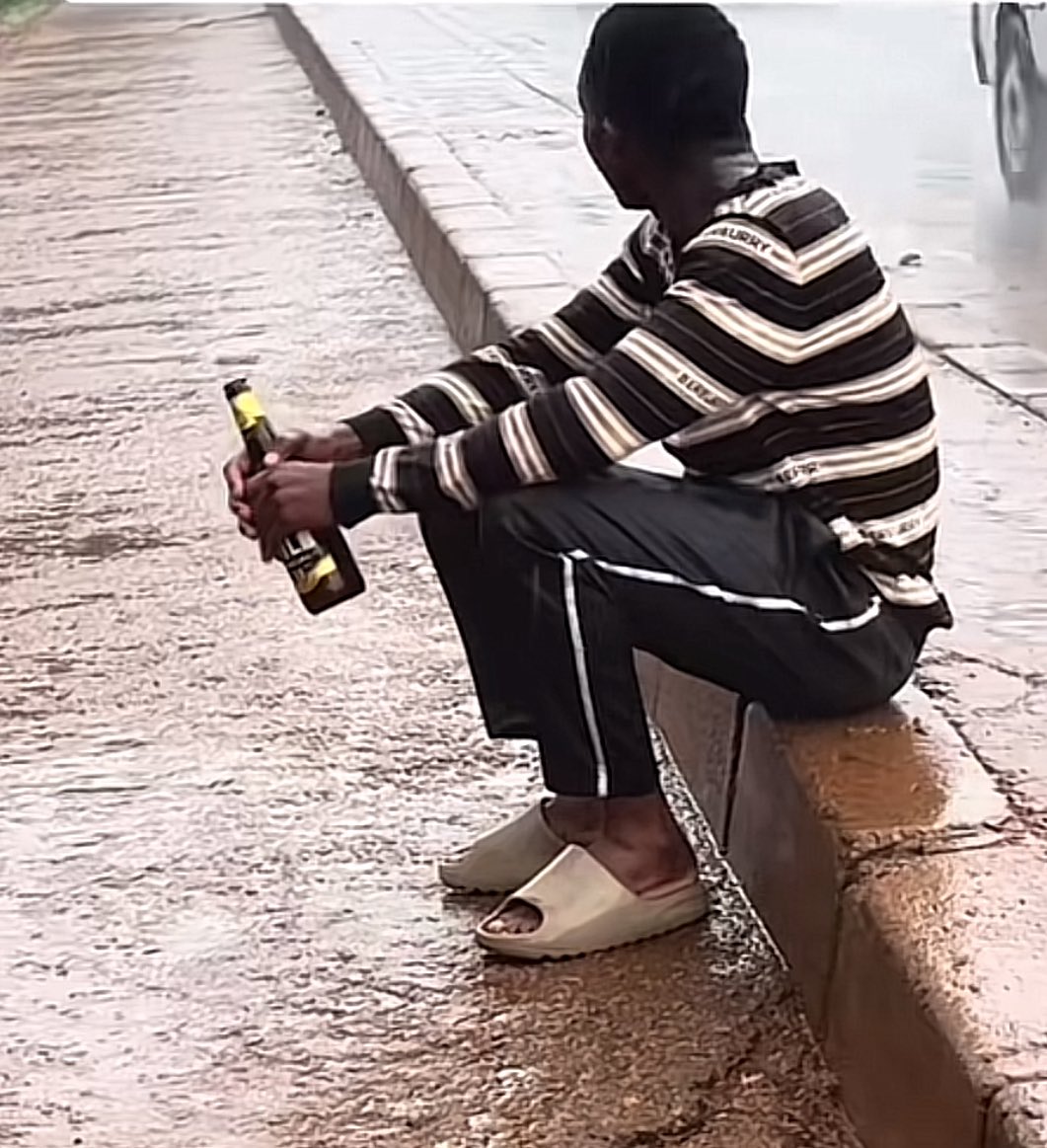 Nva wa mama sulah Naye Taata sulah kyakoze mama sulah🤪🤪