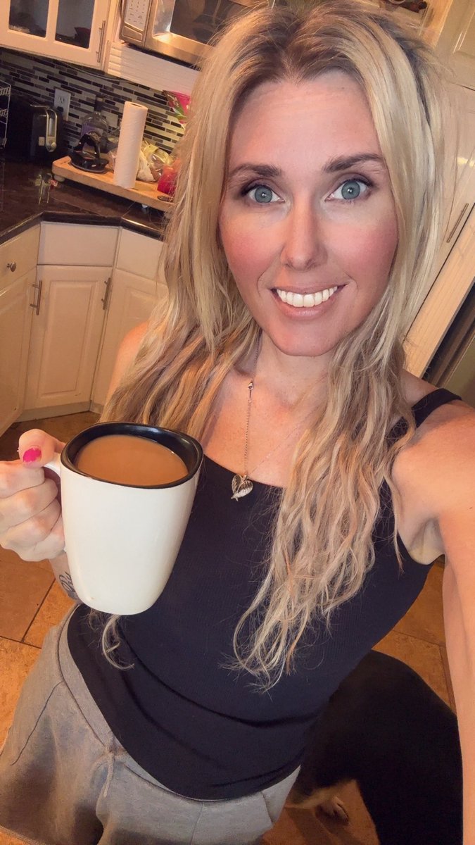 Hey you…. 

You there… pssst… 

Lemme tell you something lemme tell you something… 

Coffee comes from a plant. So technically, it’s a salad in a cup. 

You’re welcome. Carry on.