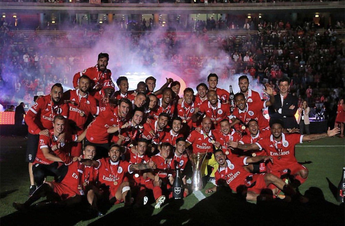 Alejandro Grimaldo (@grimaldo35) on Twitter photo Tudo de bom, <a href="/SLBenfica/">SL Benfica</a>!!!! ❤️🦅 #Supertaça 🏆🇵🇹 #SCPSLB #EPluribusUnum #tbt #Memories Tudo de bom, <a href="/SLBenfica/">SL Benfica</a>!!!! ❤️🦅 #Supertaça 🏆🇵🇹 #SCPSLB #EPluribusUnum #tbt #Memories