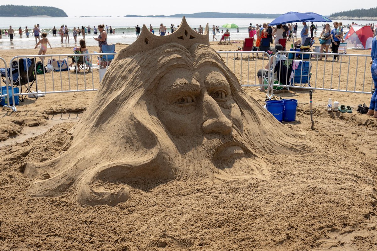 What started as a community competition has now evolved into a three-day festival you won't want to miss!

August 2-4, head to New River Beach for the Bay of Fundy Sand Sculpture Festival.

Be a part of this coastal celebration - find all the details at fundysculpturefest.com