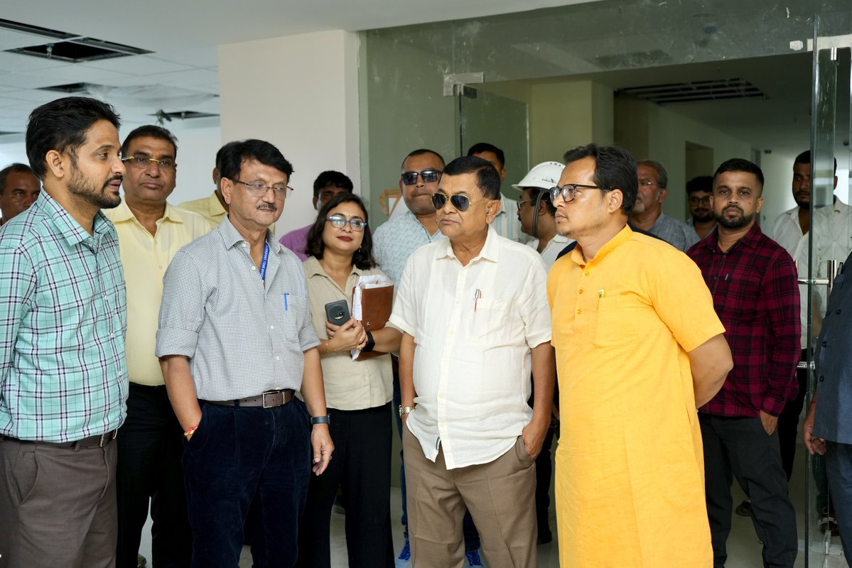 Prasanta Phukan (@pras21758phukan) on Twitter photo Visited the under-construction Assam Skill University in Mangaldoi.
Reviewed progress, issued directives for timely completion. Committed to building a robust institution to empower youth with quality skill-based education. #SkillDevelopment
<a href="/himantabiswa/">Himanta Biswa Sarma</a>
<a href="/DilipSaikia4Bjp/">Dilip Saikia đŽđŗ</a> Visited the under-construction Assam Skill University in Mangaldoi.
Reviewed progress, issued directives for timely completion. Committed to building a robust institution to empower youth with quality skill-based education. #SkillDevelopment
<a href="/himantabiswa/">Himanta Biswa Sarma</a>
<a href="/DilipSaikia4Bjp/">Dilip Saikia đŽđŗ</a>
