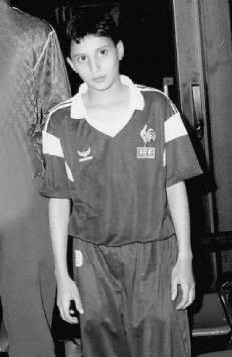 صورة للأسطورة #نواف_التمياط 🥰💙
#الفتى_الذهبي 👑
حسبي الله على الاصابات حرمتنا منه 😤
ألا ليت الزمان يعود يوماً 😮‍💨💙