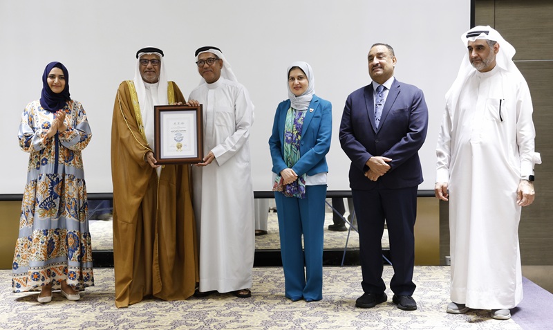 شبكة بيئة أبوظبي (@abudhabienv) on Twitter photo “ملتقى سبارك”: منصة عربية رائدة لتمكين المشروعات الصغيرة في طريقها نحو الاستدامة
برعاية من معالي رئيس مجلس الشورى البحريني وبمشاركة عربية ودولية
الشبكة الإقليمية و " الإتفاق العالمي" نظما" ملتقى سبارك لقادة المشروعات الصغيرة والمتوسطة لتعزيز الاستدامة "
شبكة بيئة أبوظبي، “ملتقى سبارك”: منصة عربية رائدة لتمكين المشروعات الصغيرة في طريقها نحو الاستدامة
برعاية من معالي رئيس مجلس الشورى البحريني وبمشاركة عربية ودولية
الشبكة الإقليمية و " الإتفاق العالمي" نظما" ملتقى سبارك لقادة المشروعات الصغيرة والمتوسطة لتعزيز الاستدامة "
شبكة بيئة أبوظبي،