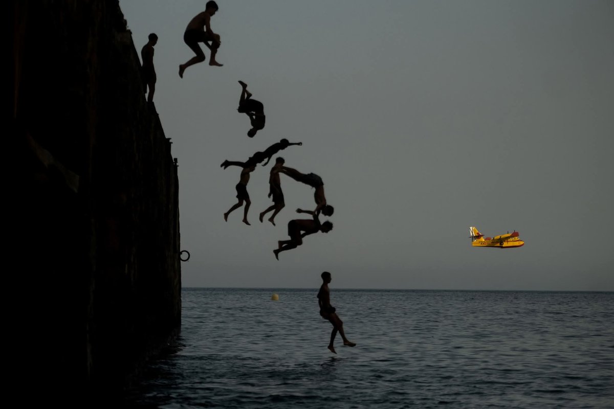 El grupo formado por Roberto Casañas, Jesús Yagüe y Jesús Acosta gana el Certamen de Fotografía Informativa de Fotonoviembre 2025

Luz María Sosa logra el segundo premio a la serie; y Félix Capote y Francisco Pallero, premiados en la categoría individual

fotonoviembre.org/noticias/el-gr…