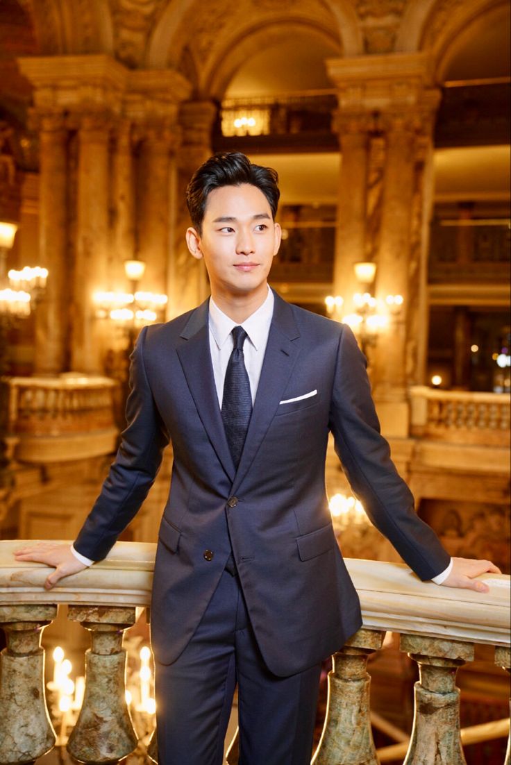 KSHJPGuide's tweet photo. ”Hope is not the conviction that something will turn out well,but the certainty that something makes sense, regardless of how it turns out.”

#KimSoohyun 
TURN THE PAGE
#HopefulWithSoohyun https://t.co/j9rzrB3DAc