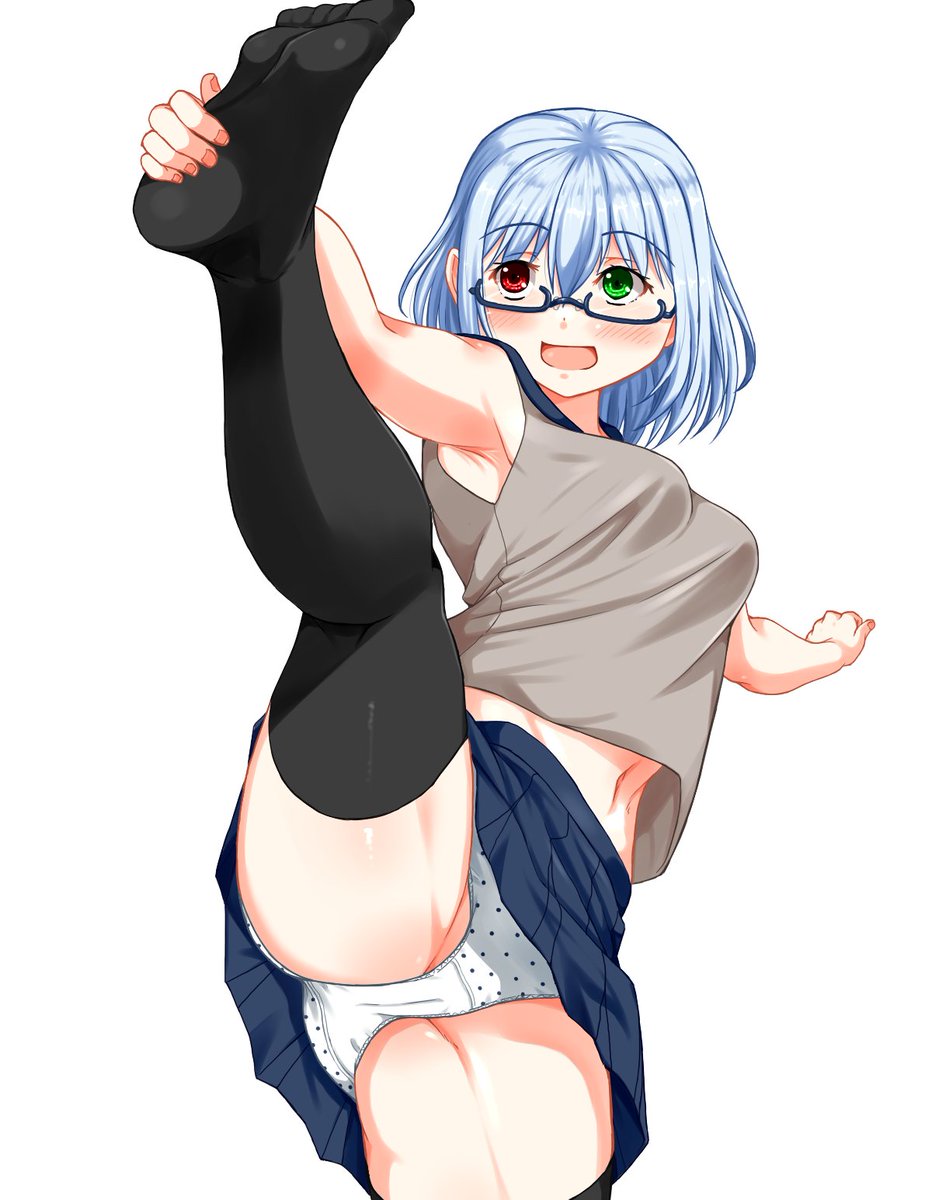 #今月描いた絵を晒そう 
これからも自分のペースで描いていきます 