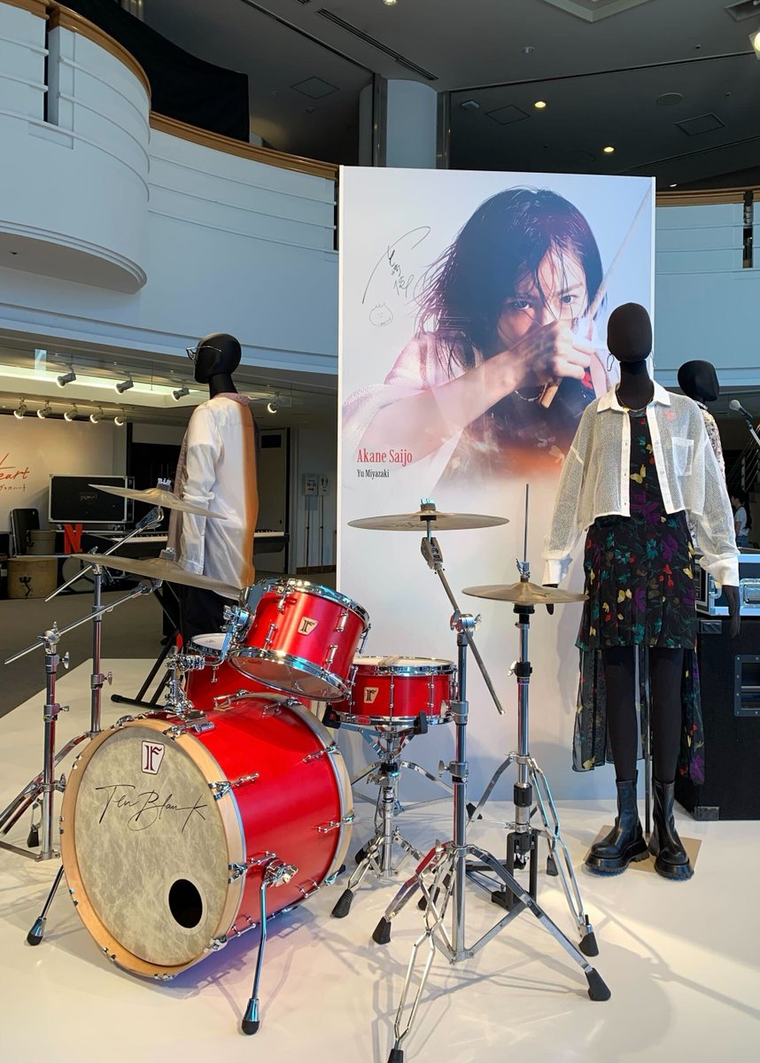 📢#Netflix シリーズ「#グラスハート」 本日行われた世界最速上映