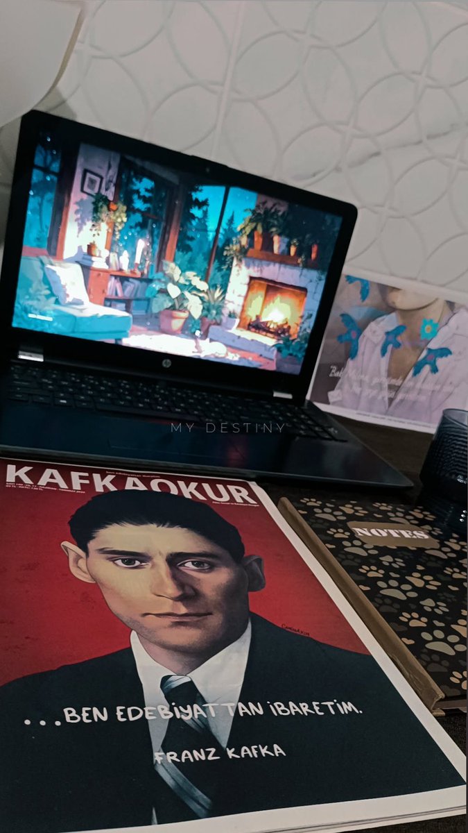 remziye_gozz's tweet image. " Yazılarım tamamen senden ibaretti, orada yaptığım tek şey, senin göğsünde ağlayamadığım her şeye ağlamaktı sonuçta. Kasten uzun ve uzatılan bir ayrılıktı..." #kafkaokur