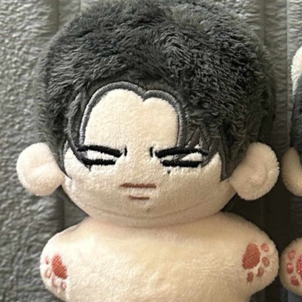 nini ◡̈ enchella (@manduriri) on Twitter photo 