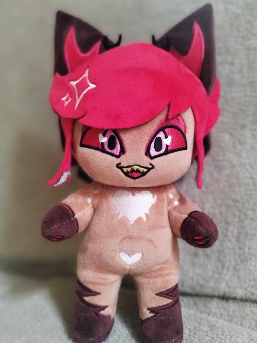 ✨ANNOUNCEMENT/GIVEAWAY✨(Part 2)

Plush Doll Alastor is finally here! For him to come true we need to hit a goal of 30 Pre-Orders!

Just like last time you can win a chance to win him by Following, Retweeting and Tagging friends :D

#HazbinHotel

mycraftzone.com/products/alast…