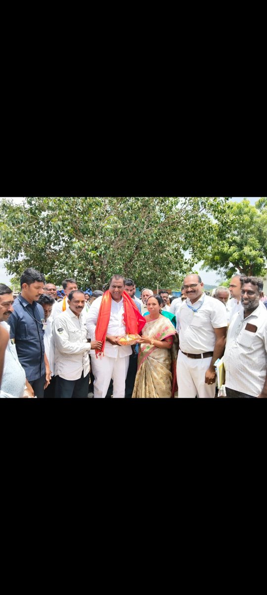 Dm_Jgtl_tgsrtc's tweet image. 🚌 A new bus service starts on 31.07.2025 at Mallannapet, operating  to Jagtial.
Mallannapet → Nandipalli → Vengallapur → Lakshmipur
Inaugurated by Honorable Minister Adluri Lakshman 
Depot Manager, Traffic In-Charge, and party workers were present.
#AdluriLakshman #JGTLDepot