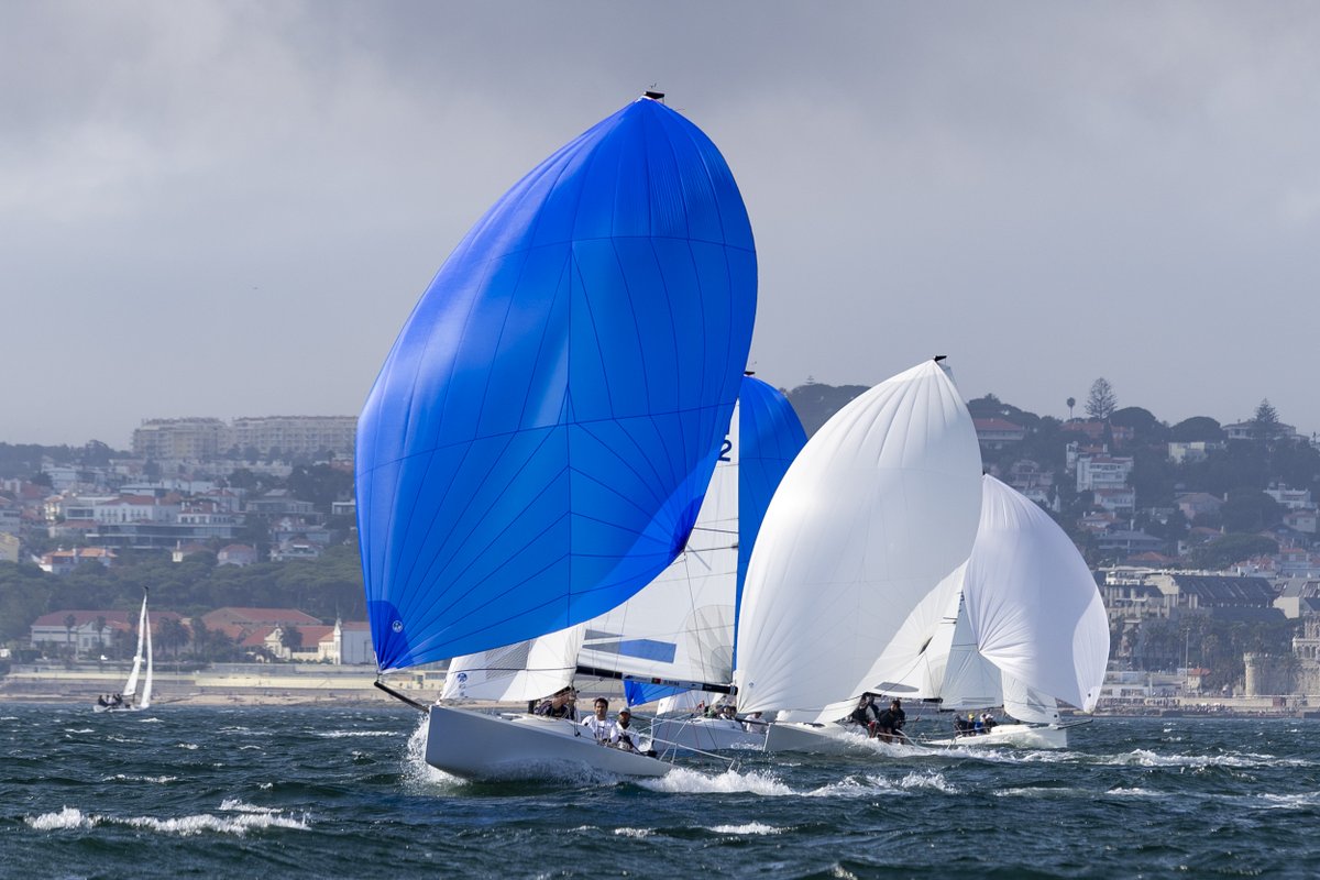 There’s no backdrop like Cascais. These photos spotlight the stunning natural stage where wind, water, and sailboats perform in perfect harmony. Beauty, power, and speed — all in one frame.

📸 1 ©João Costa Ferreira | 2,3  ©Ricardo Pinto | 4 ©Neuza Pereira