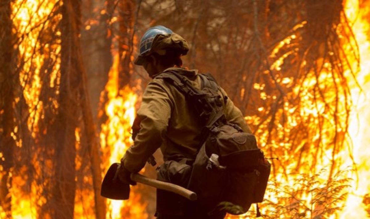 🚒 #CCOO denuncia a lentitude do Gobierno do Estado para aplicar os compromisos da Lei Básica de Bombeiros/as forestais 
🔥Os bombeir@s forestais non deben seguir expoñéndose ás situacións de calor extrema
👉 ccoo.es/noticia:733706…
#bomberos #bombeiros #incendioforestal #fuego