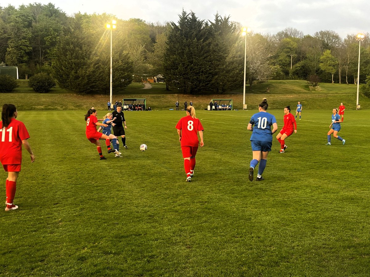 Women’s Community Football Officer Vacancy at the #Essex County FA: Support the Delivery of Local Football’s #MovingForward Strategy 2028: essexfa.com/news/2025/jul/… <a href="/FA/">The FA</a> <a href="/EnglandFootball/">England Football</a> <a href="/Sport_England/">Sport England</a> <a href="/uk_sport/">UK Sport</a> <a href="/ActiveEssex/">ActiveEssex</a> <a href="/LondonSport/">London Sport</a> <a href="/SportsJobsUK1/">SportsJobsUK</a>