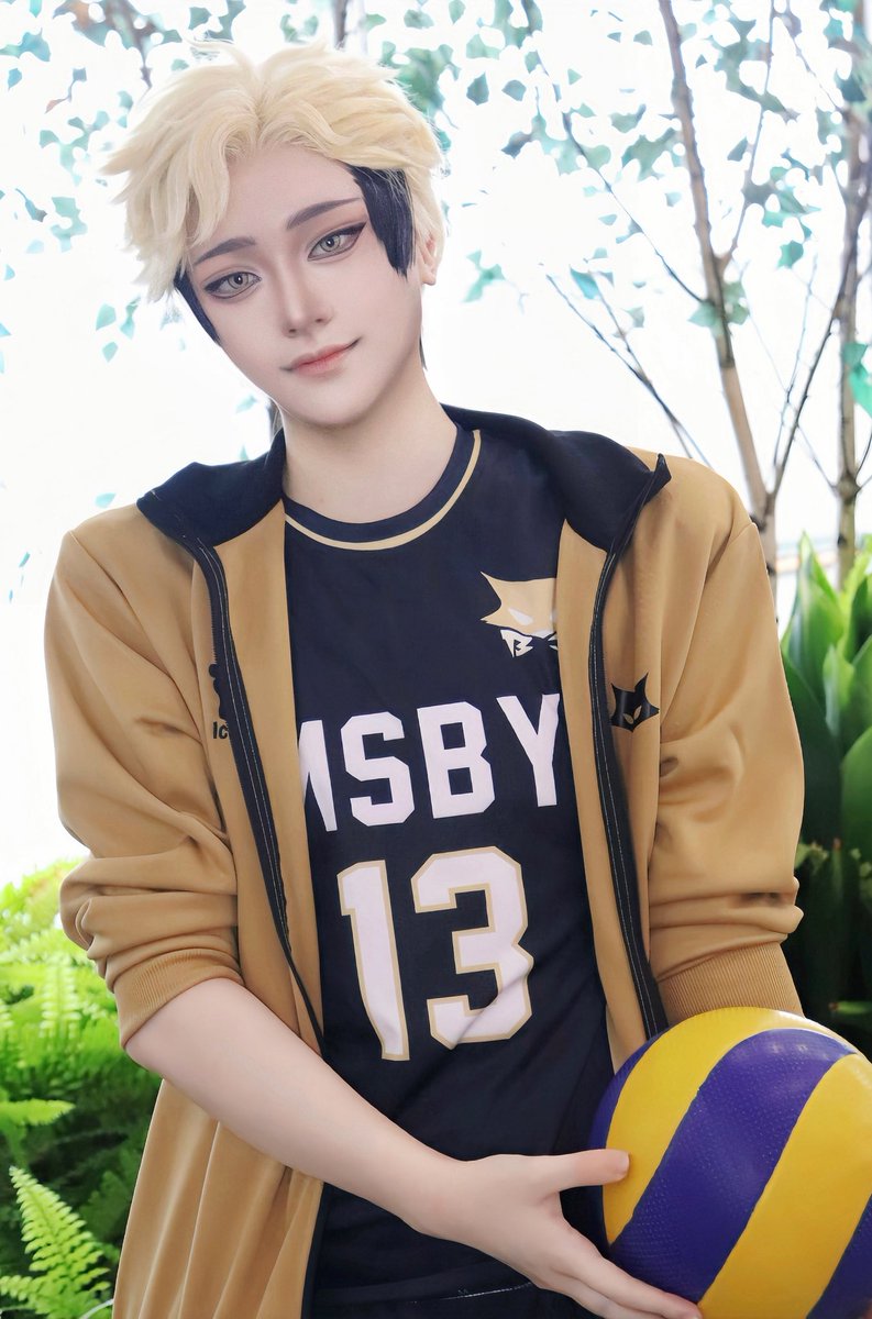 cos / 宮侑

#ハイキュー