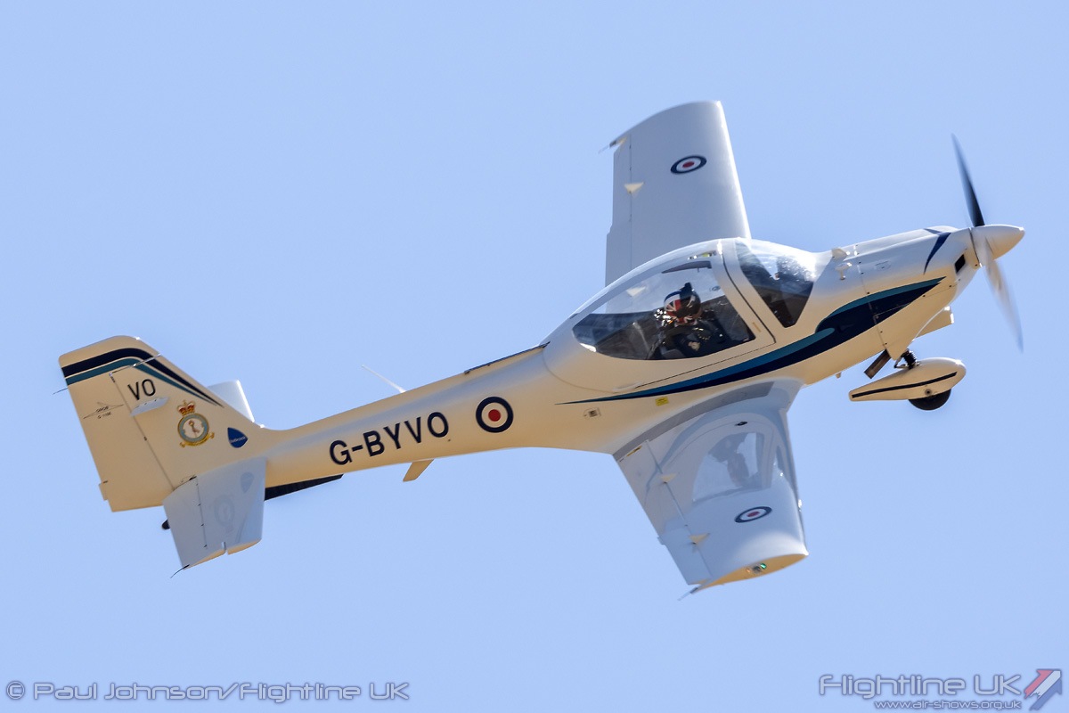 AIRSHOW NEWS: Daring displays and breath-taking stunts as world’s best pilots fill the skies at <a href="/ClactonAirshow/">Essex Sunshine Coast - Home of Clacton Airshow</a>  2025

air-shows.org.uk/2025/07/airsho…

#airshows #avgeek #airdisplays