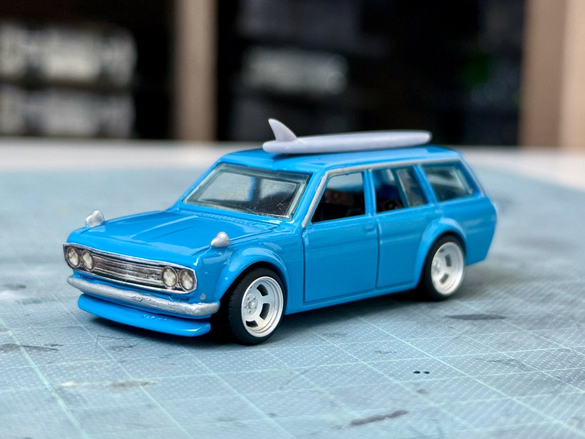 てな感じで完成ですー
【Nissan 510 bluebird wagon】

想像してた色とは違うけどこれはこれで🙆🏻
今回ホイールは<a href="/swamp_designs/">SwampDesignsホットウィールカスタムパーツ販売</a> さんのものを使ってみました👍

ちょっと内装こだわってみたけど見えないですねー😂