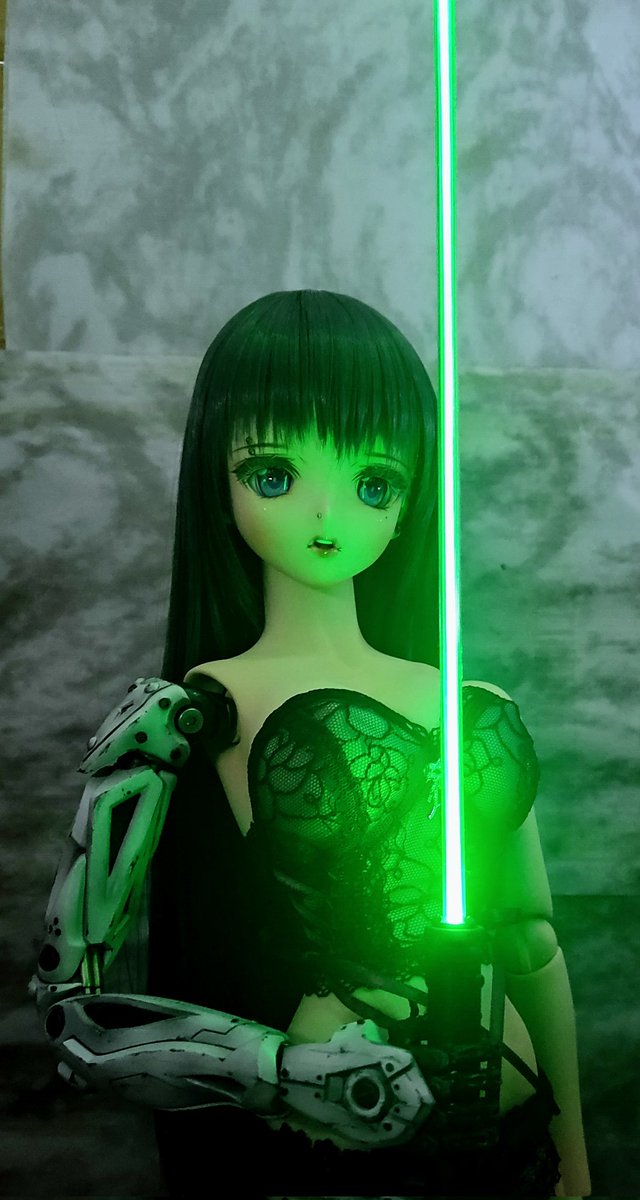 dreamdoll6's tweet photo. 1/3 SCALE MINIATURES MODEL KIT SERIES LASER SABER FULL SET WEAPON GIRLS ARMED DOLL レーザーサーベル 武装少女 武装ドール    ✨😙😙✨
#アイドール東京 #handmade
 #miniatures 
#レーザーサーベル
#LASERSABER
 #ドルフィードリーム
#DDはいいぞ https://t.co/ZHpFE7QvST