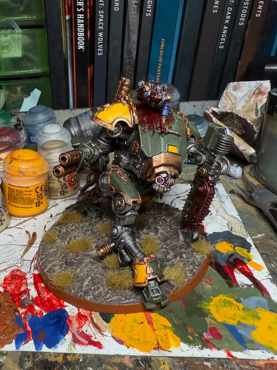 husker04's tweet photo. Very quick one night paint job, still got transfers to do and maybe some blooding.Going for the pilots infected, not the walker #warhammer #warhammercommunity #warhammer40000 #warhammerpainting #warhammerofficial #warhammer40k #ultramarines #zombies #undead #warhammer40kpainting https://t.co/DtRmkCfLgz