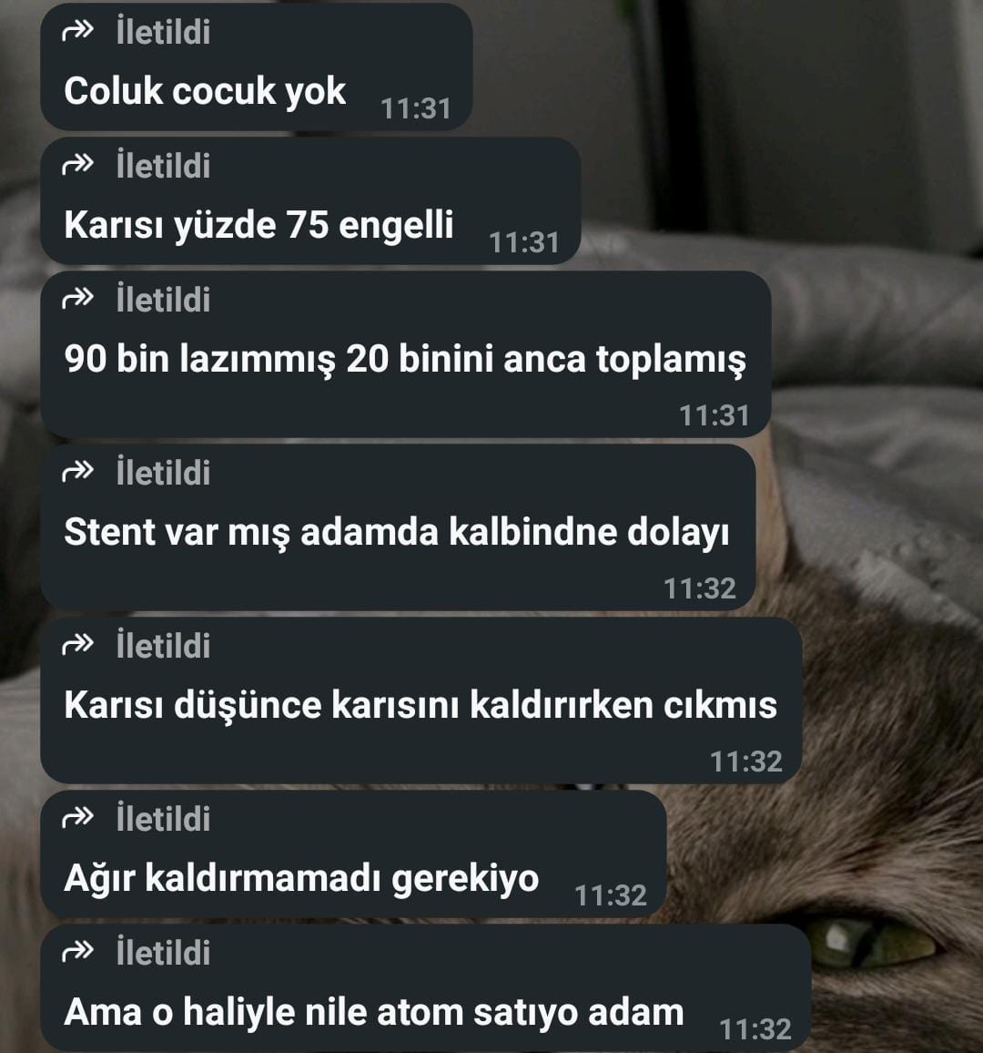 samsunda esinin ameliyat parasini toplamak icin satis yapan yasli bir amca var. lutfen yayalım gerekli kisileri de etiketleyelim bi aileye umut olalim