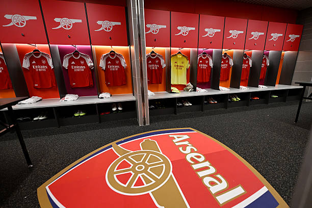 Arsenal dressing room ahead of the game VS Spurs

🔴⚪