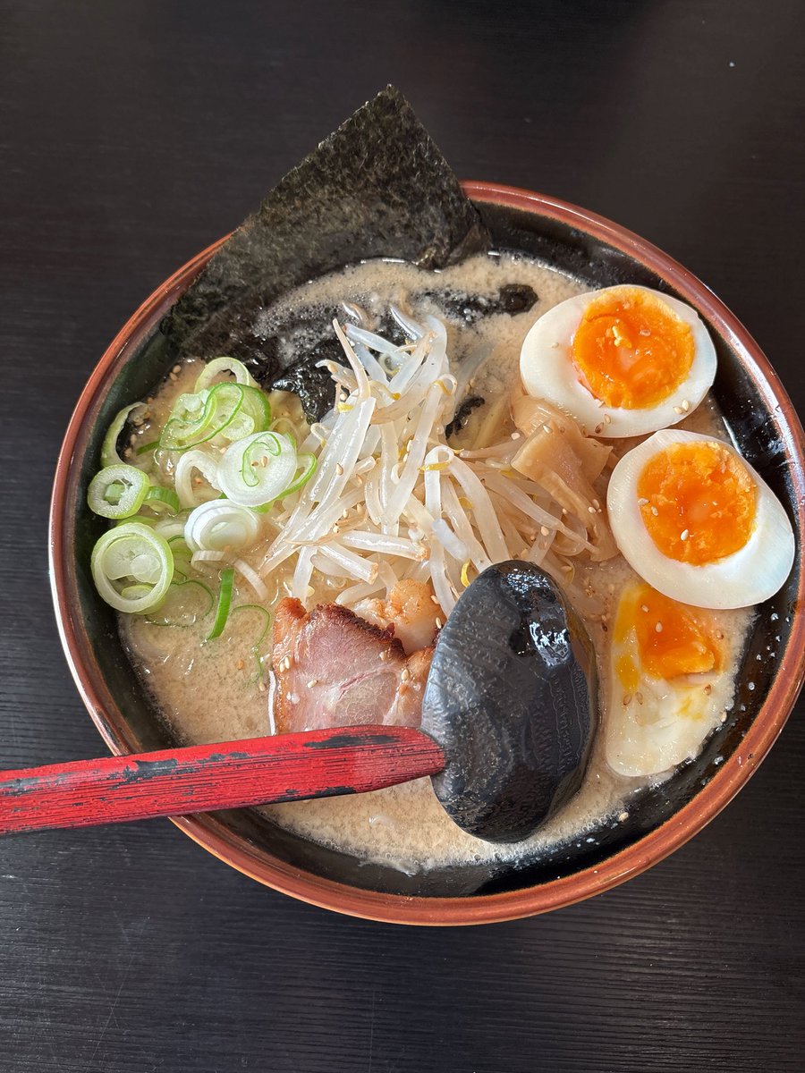 東根市【とんこつらーめんこう路】ラーメン、ごましょうゆ味、TPたまご。
安定の美味しさです！　以上🫡笑