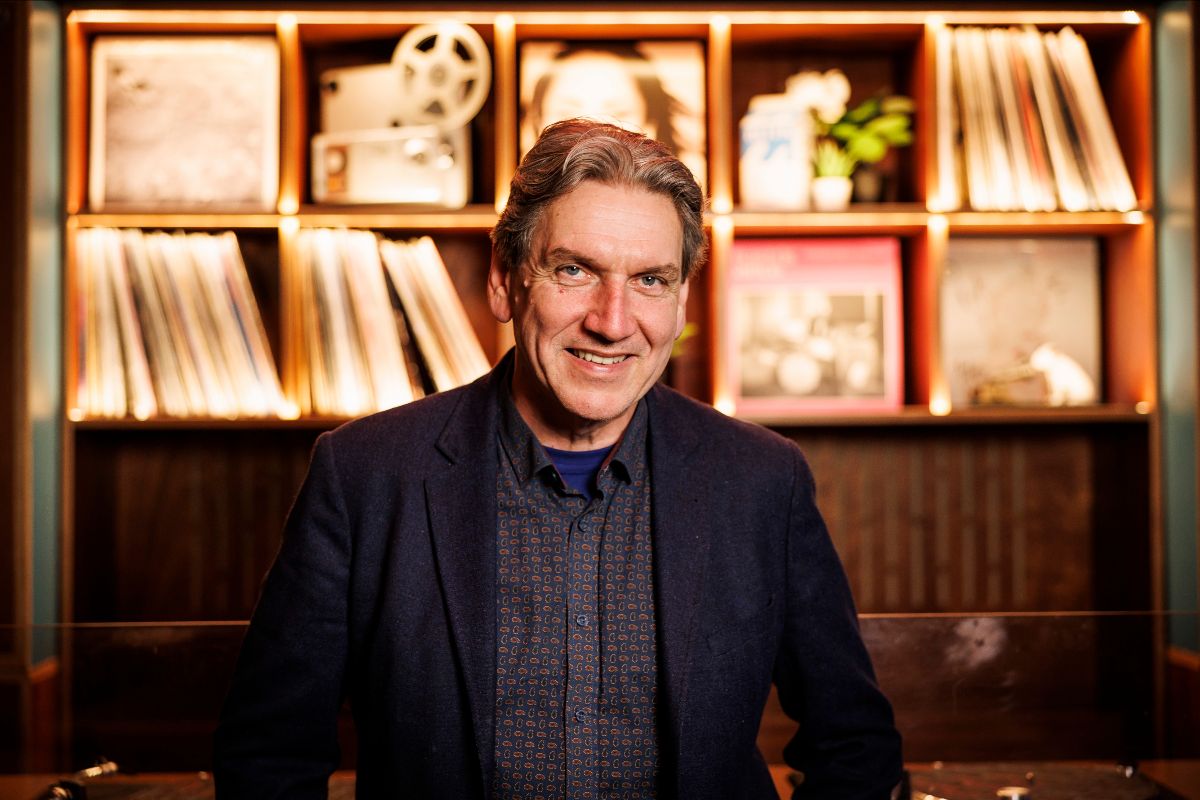 We are very saddened to hear of the  death of Seán Rocks. Seán was an huge supporter and enthusiast for theatre and the festival. 

He will be sorely missed. We pass our deepest sympathies to his wife Catherine and family, friends and colleagues. 

Ar dheis Dé go raibh a anam.